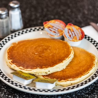 Short Stack Buttermilk Pancakes