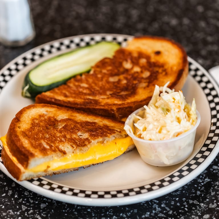 Delicious Grilled Cheese Sandwiches